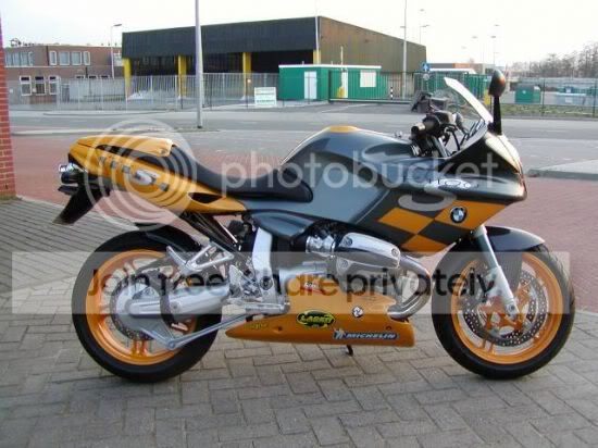 R1100Skuip.jpg