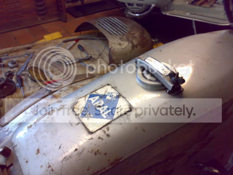 LaurensVespa16.jpg