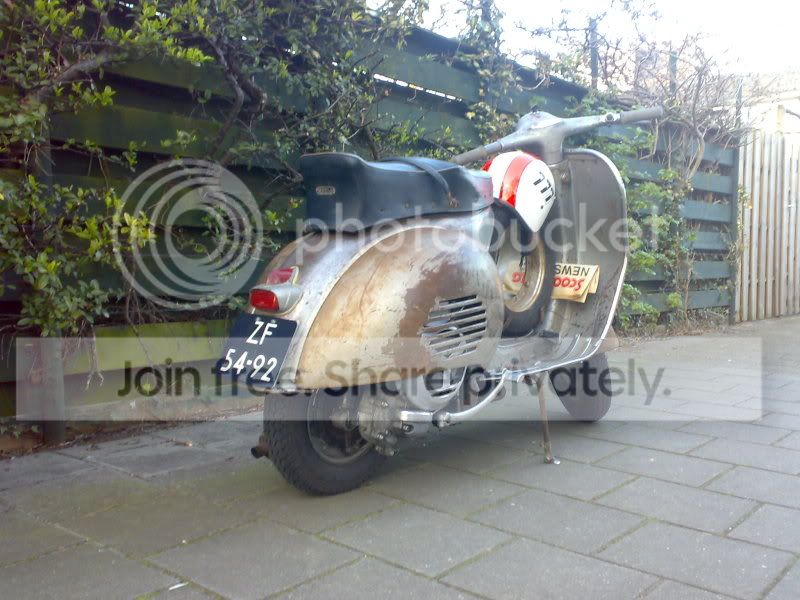 LaurensVespa29.jpg